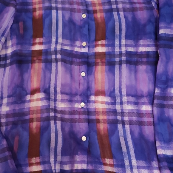 EUC Watercolor long sleeve shirt. - Picture 5 of 7